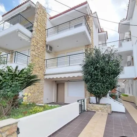 Patio *