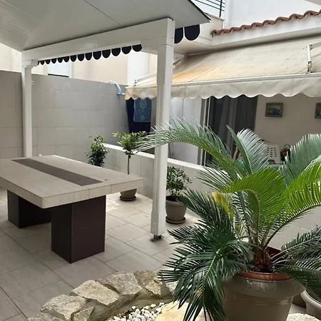 Apartment Patio Hanioti