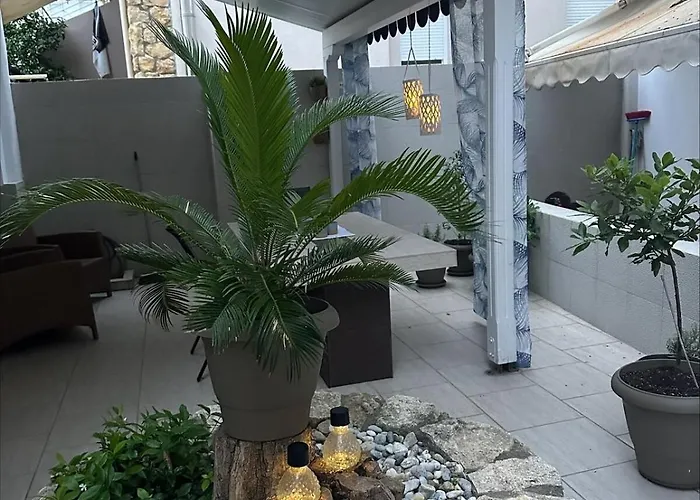Patio شقة هانيوتي