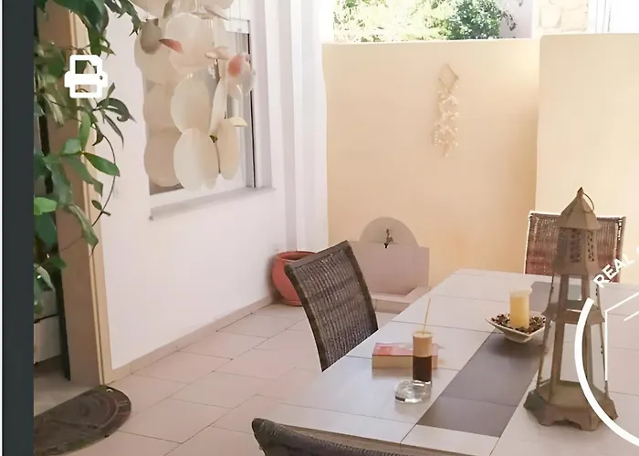 Patio *